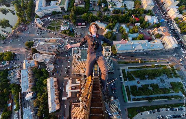 "Skywalking" in Russland (Foto: Vitaly Raskalov / raskalov-vit.livejournal.com)